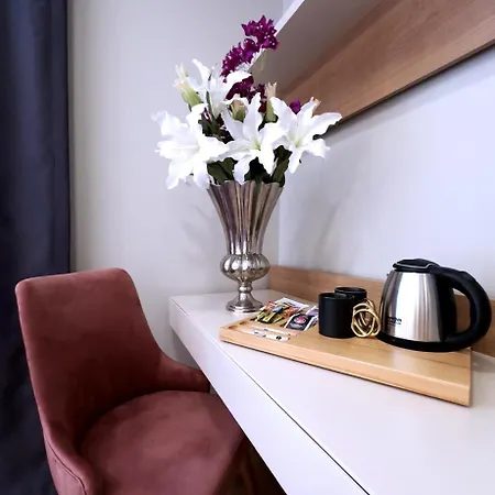 Hotel Frezya - Exclusively Woman *