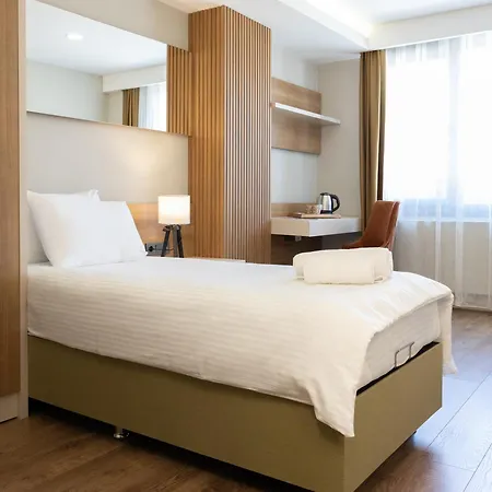 Frezya - Exclusively Woman Otel