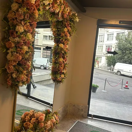 Hotel Frezya Family *