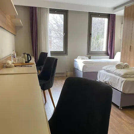 Frezya Family Hotell